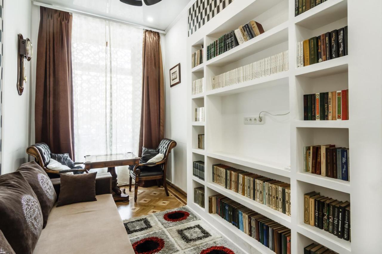 Katerynynska Street 3-Bedrooms Apartment Одеса Екстериор снимка